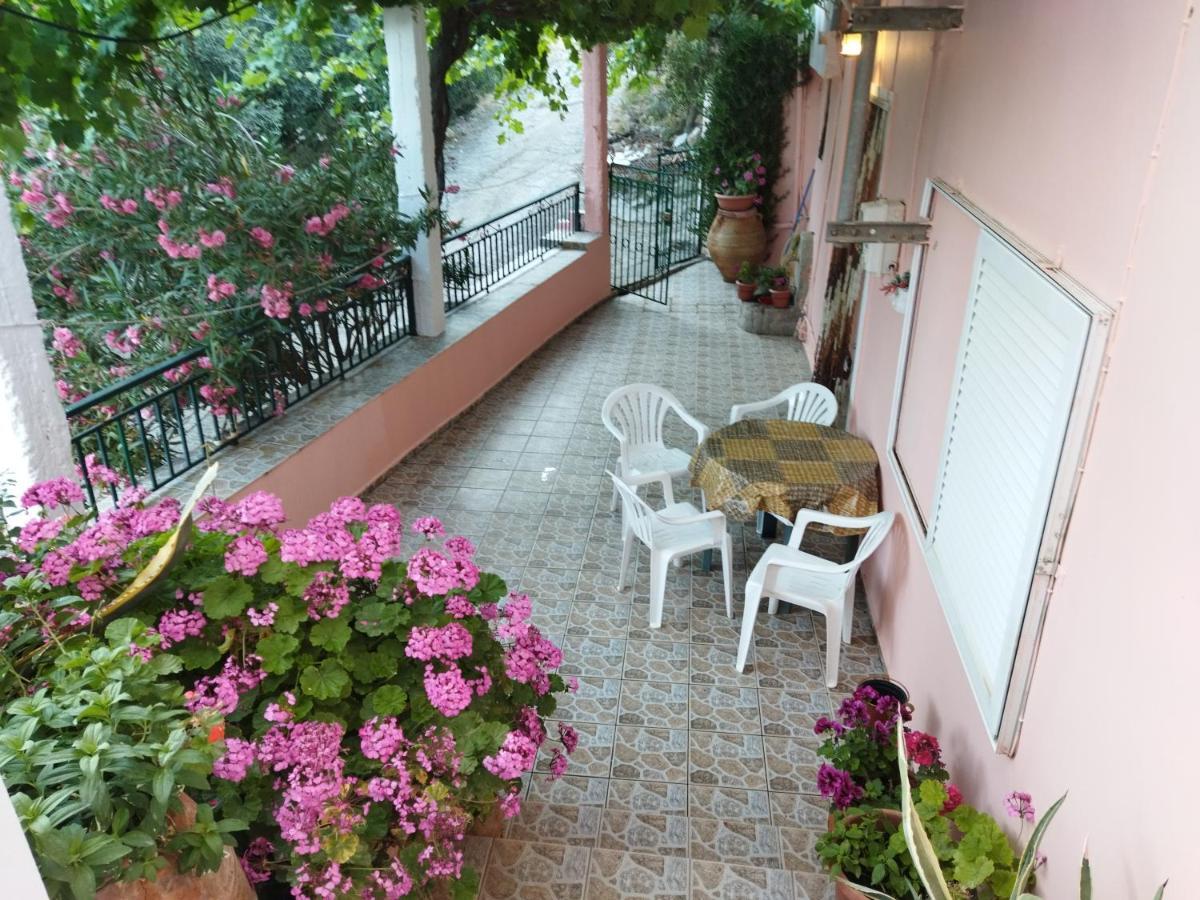 Asfendiles Garden Of Olive Trees 빌라 외부 사진